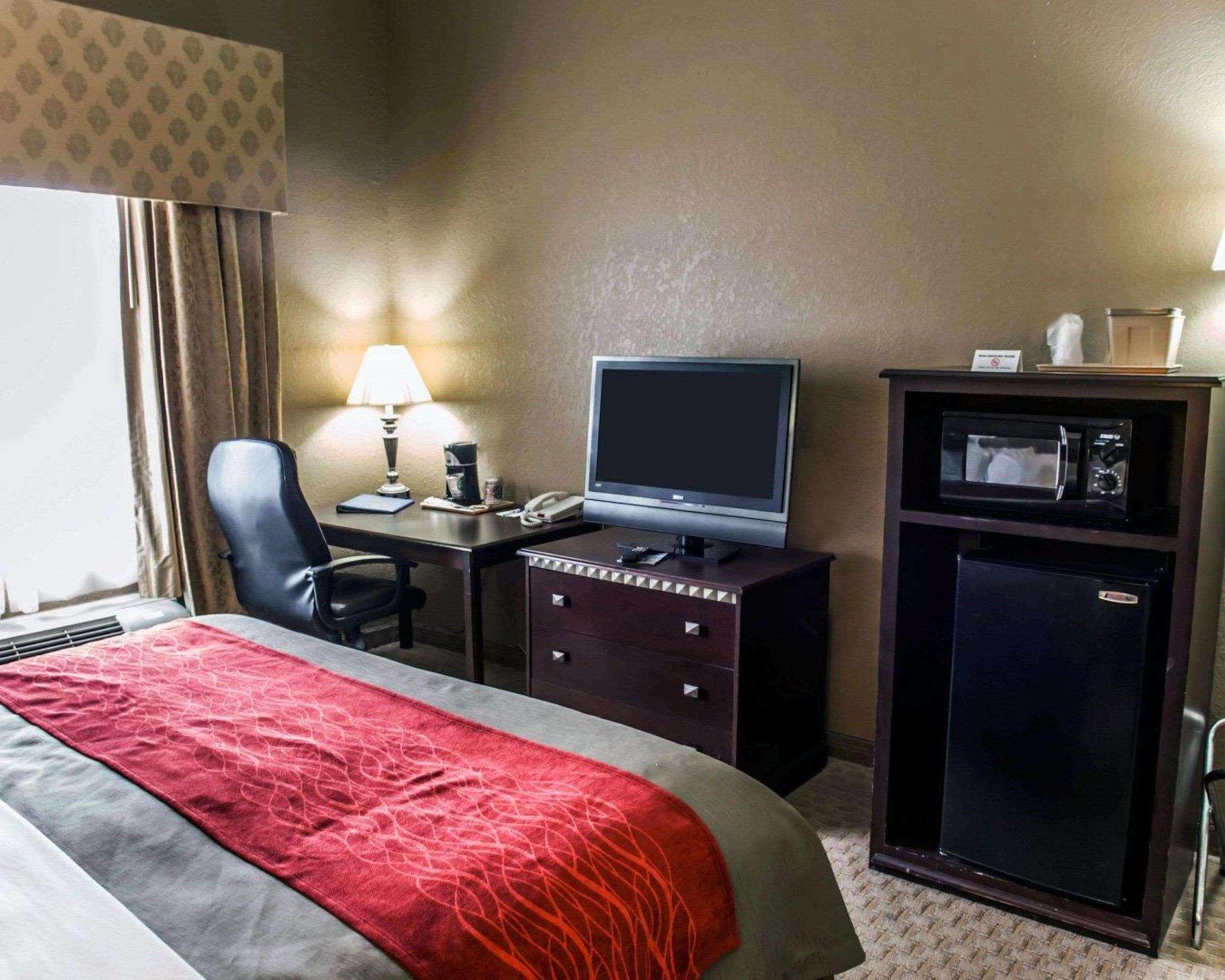 Comfort Inn & Suites Marianna I-10 Kültér fotó