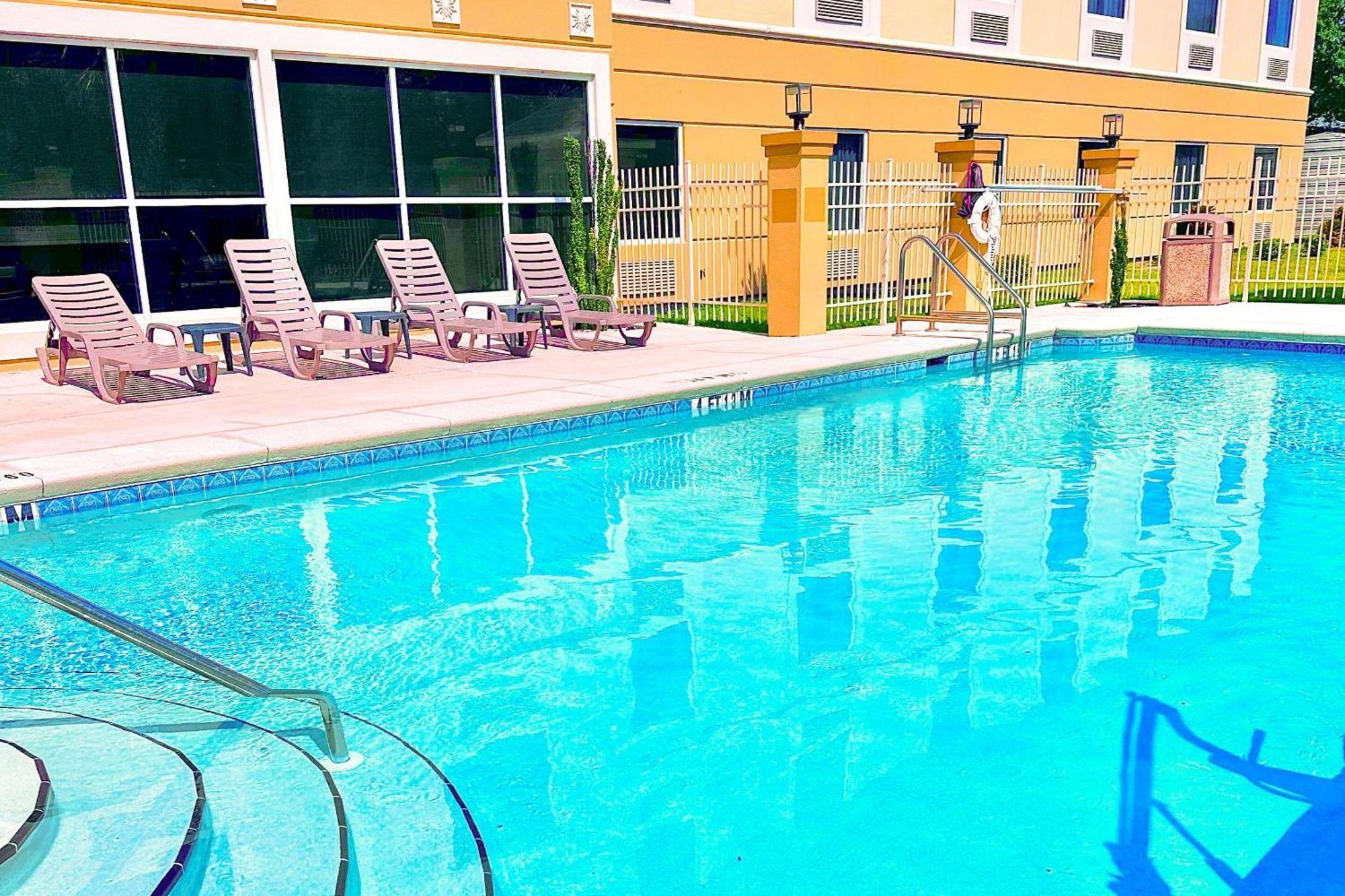 Comfort Inn & Suites Marianna I-10 Kültér fotó